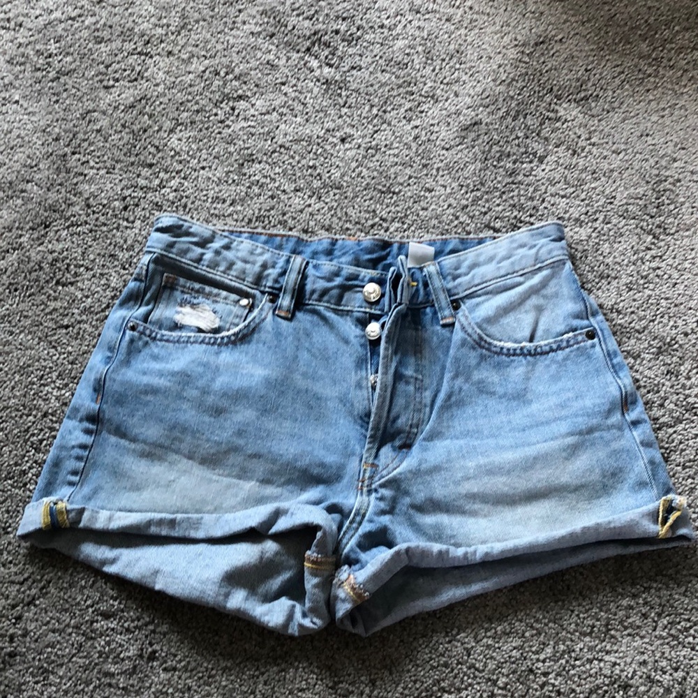 Women’s jean shorts